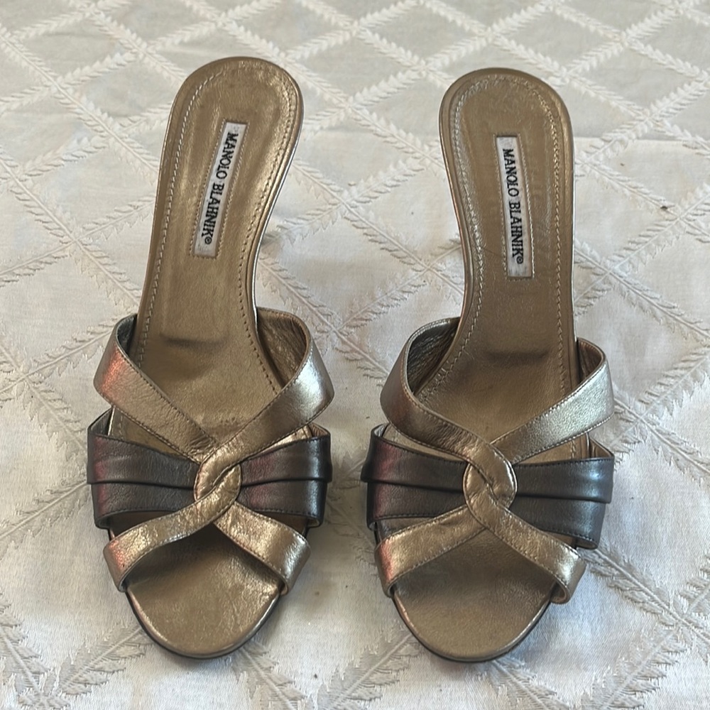 Manolo Blahnik metallic heels